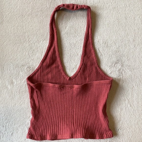 Pacsun red halter crop top - Picture 2 of 3
